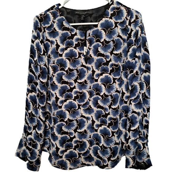 White House Black Market Tops - White House Black Market Long Sleeve Blue & White Floral Ruffle Blouse Size 4
